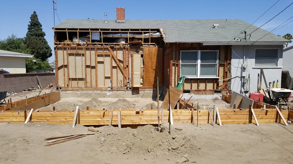 Slide of Aceves Construction and Design