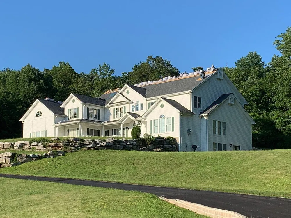 Expert roof replacement in St. Peters, MO - ACI Roofing and Exteriors