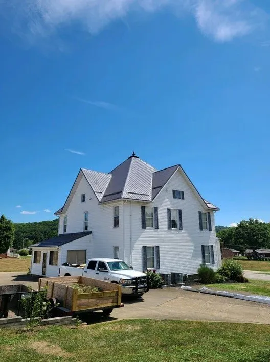 Emergency shingle roofing service for homes in Meadowlands, PA by ACM Roofing