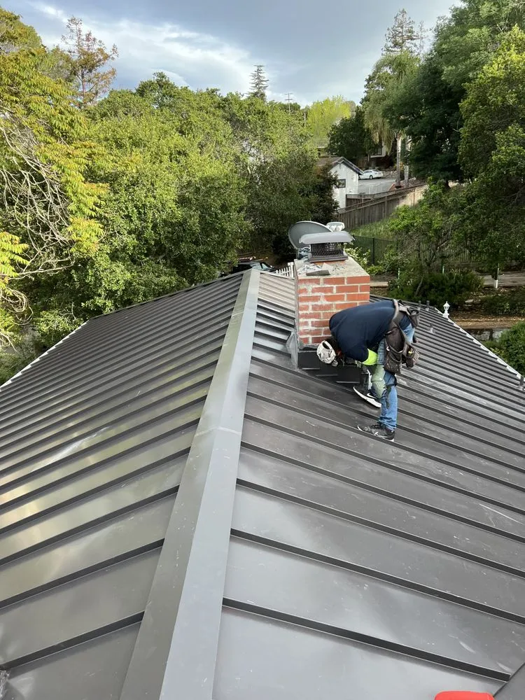 Slide of Acme Roofing Services