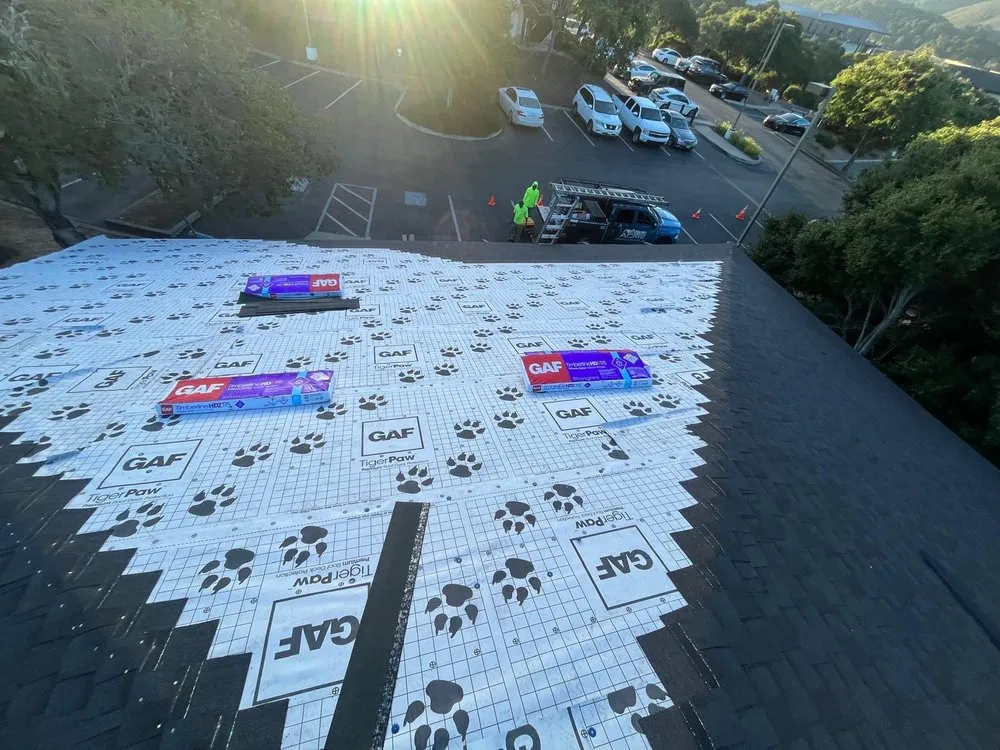 Slide of Acme Roofing Services