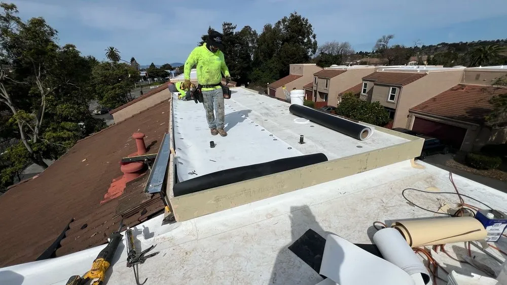 Slide of Acme Roofing Services