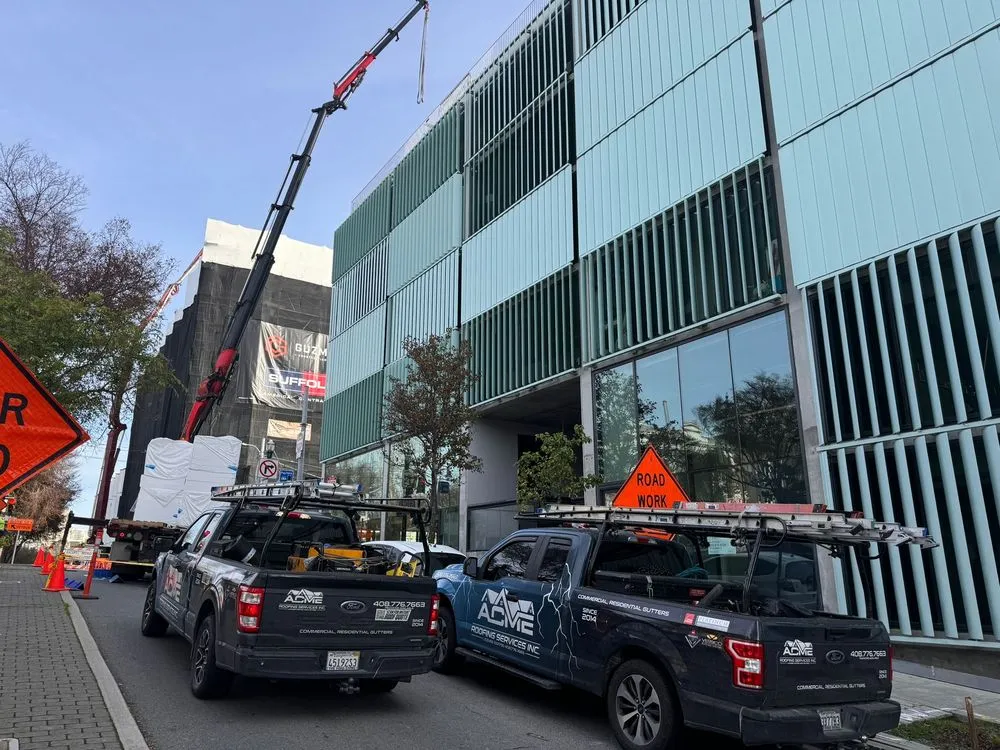 Slide of Acme Roofing Services