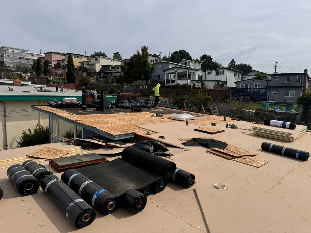 Slide of Acme Roofing Services