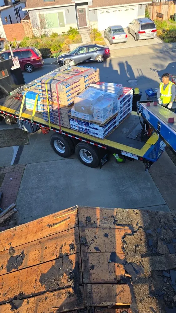 Slide of Acme Roofing Services