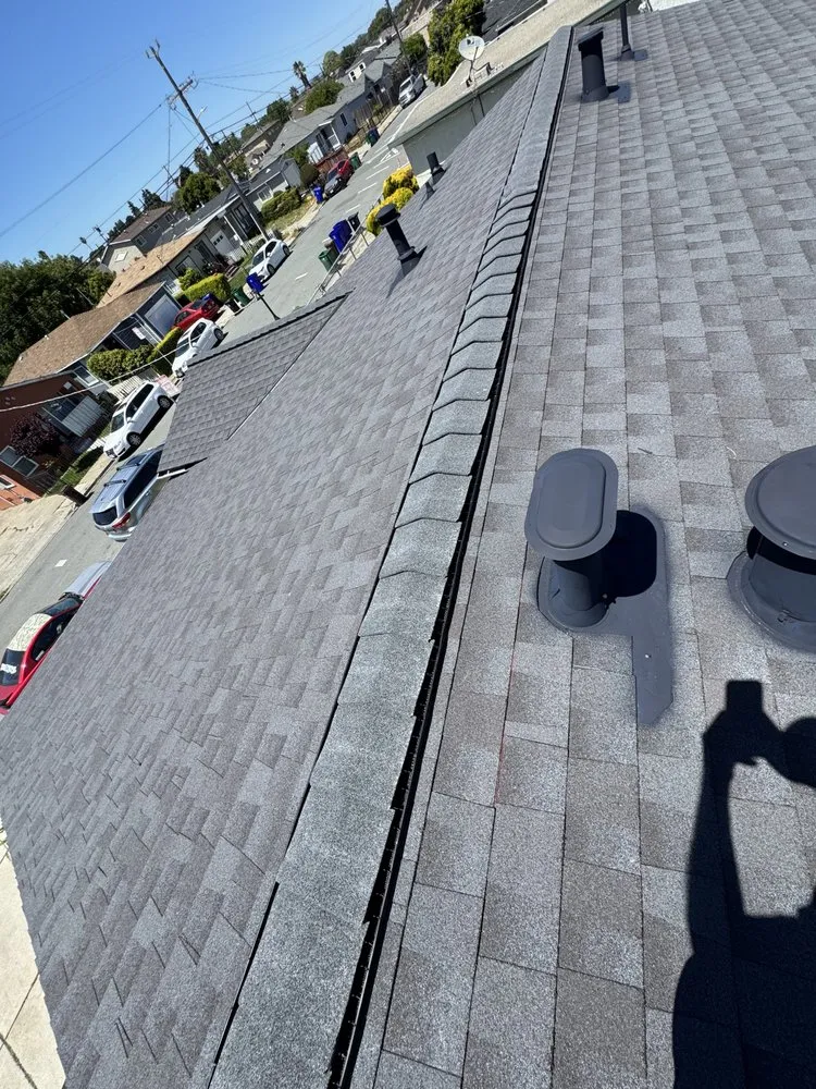 Slide of Acme Roofing Services
