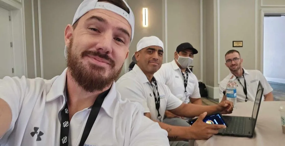 Slide of Acosta Angeli Construction