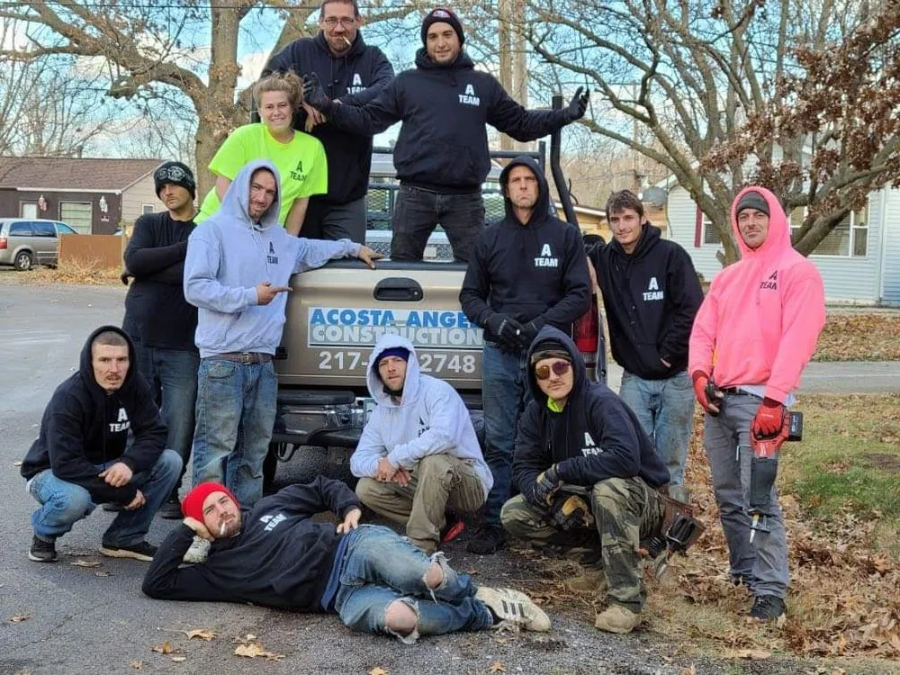 Slide of Acosta Angeli Construction