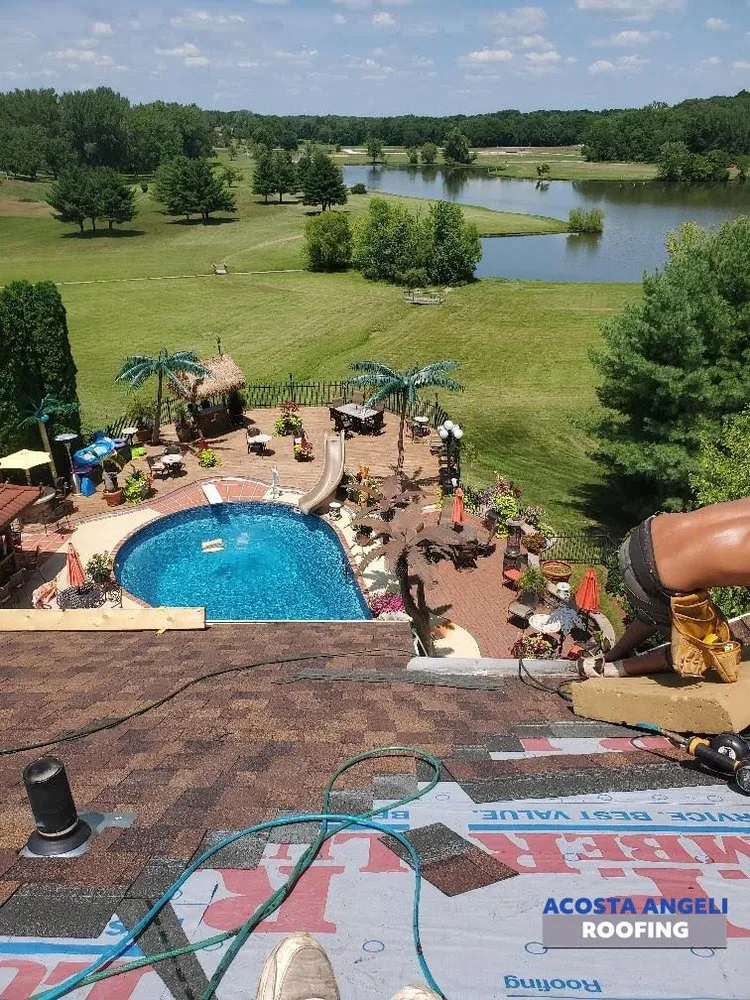 Slide of Acosta Angeli Construction