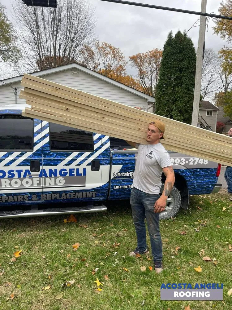 Slide of Acosta Angeli Construction