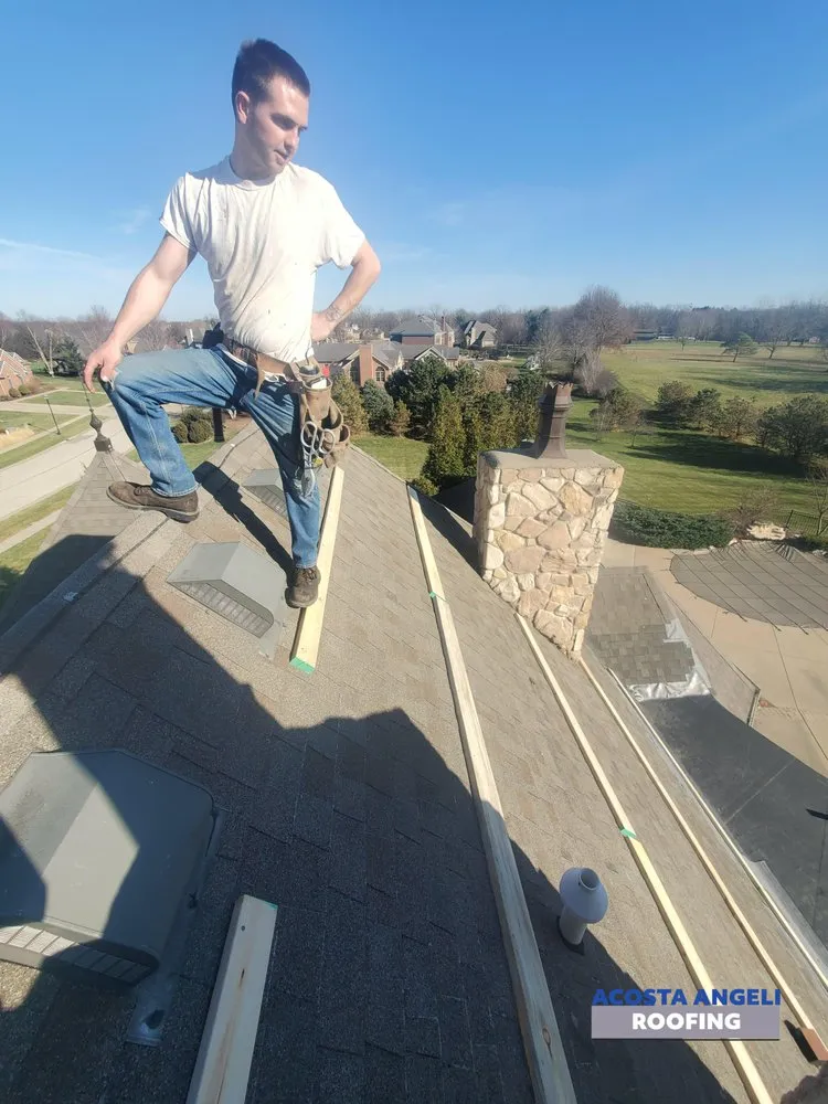 Slide of Acosta Angeli Construction