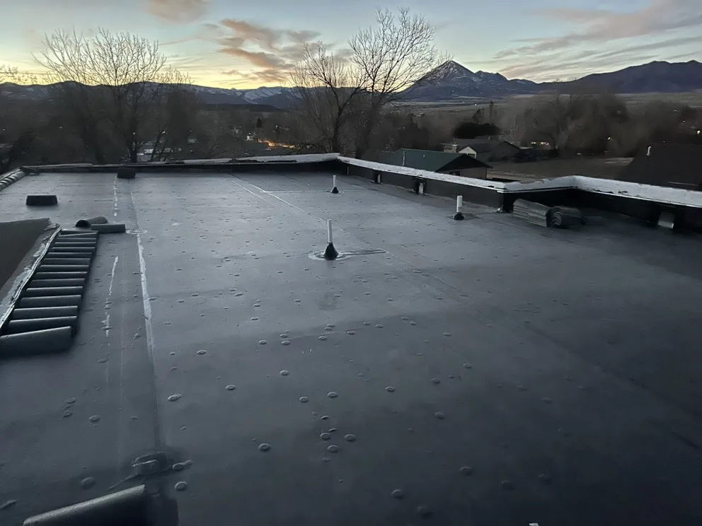 Slide of Acosta Construction