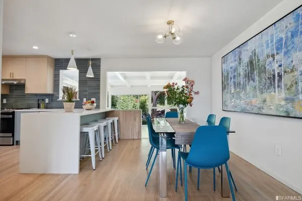 Acosta Construction Logo