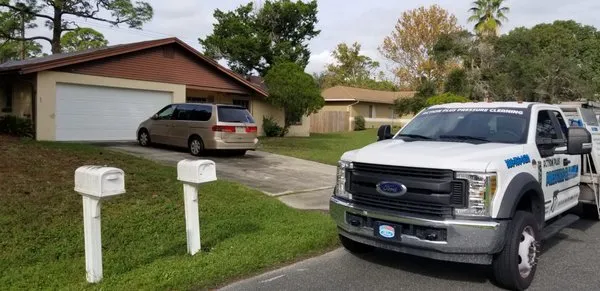 Action Plus Pressure Cleaning Logo