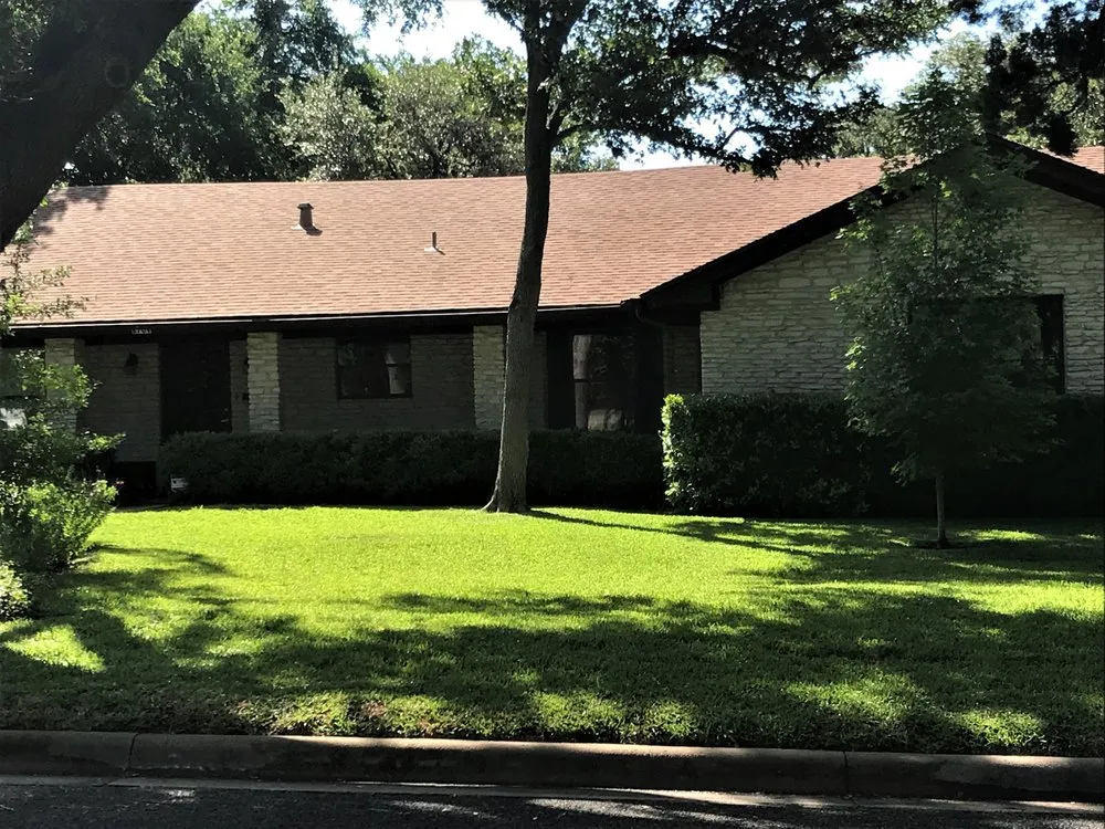 Slide of Acura Roofing