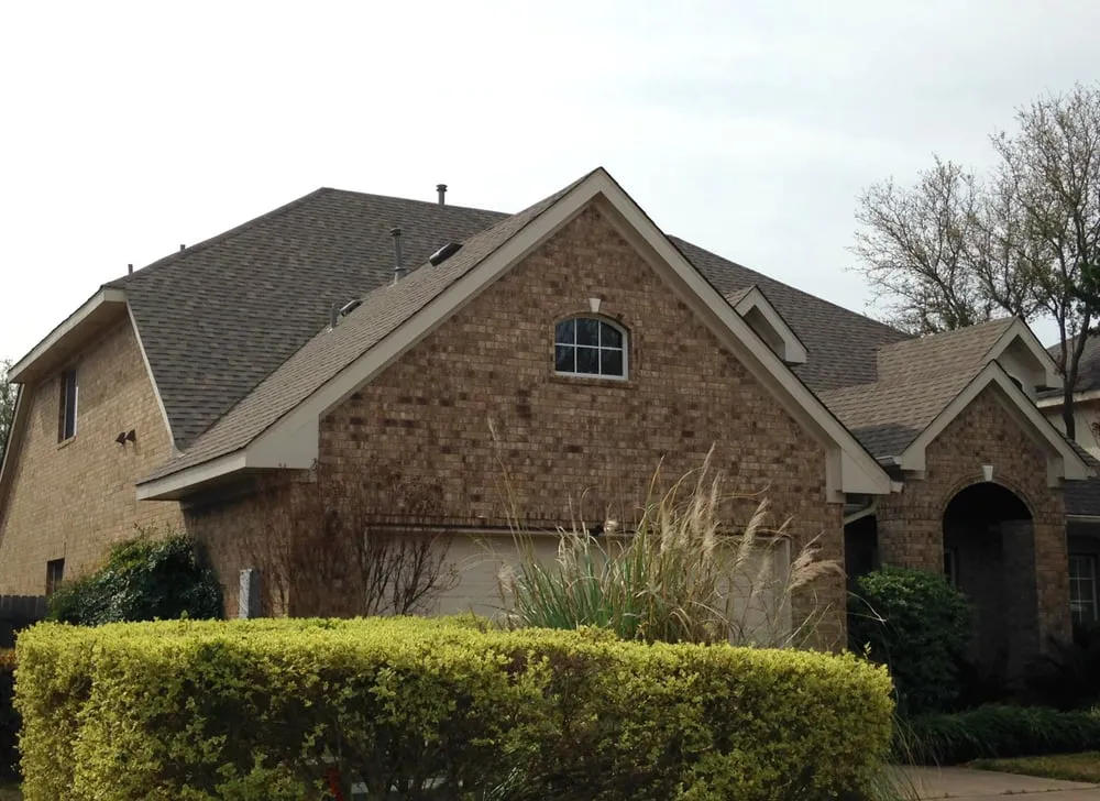 Slide of Acura Roofing