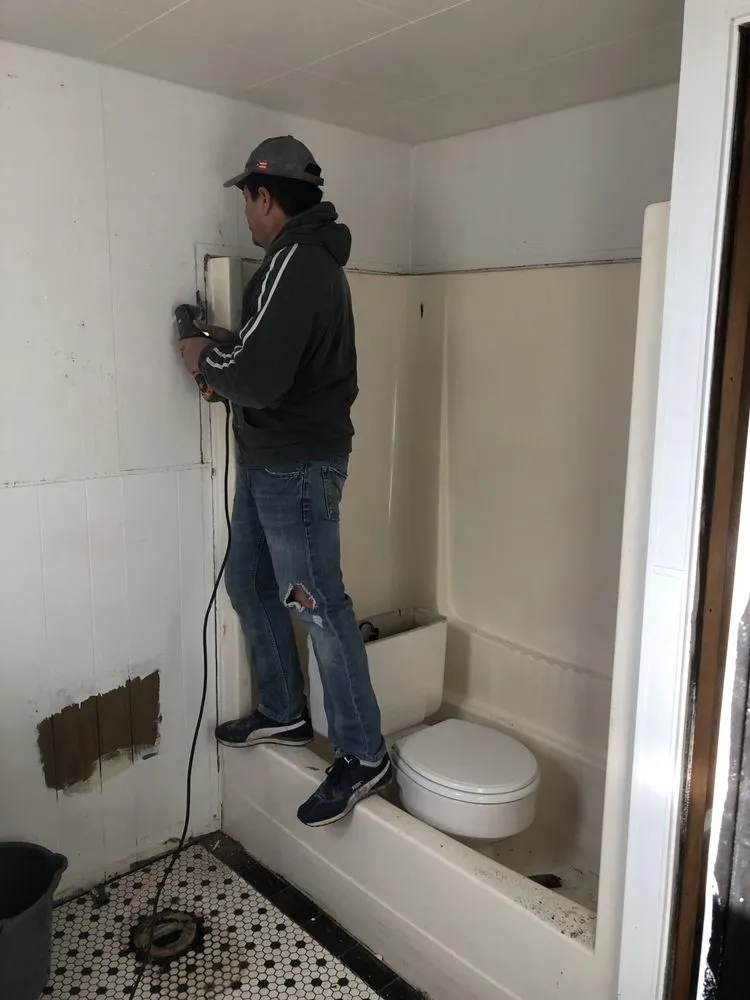 Slide of A&D Contracting and Restoration