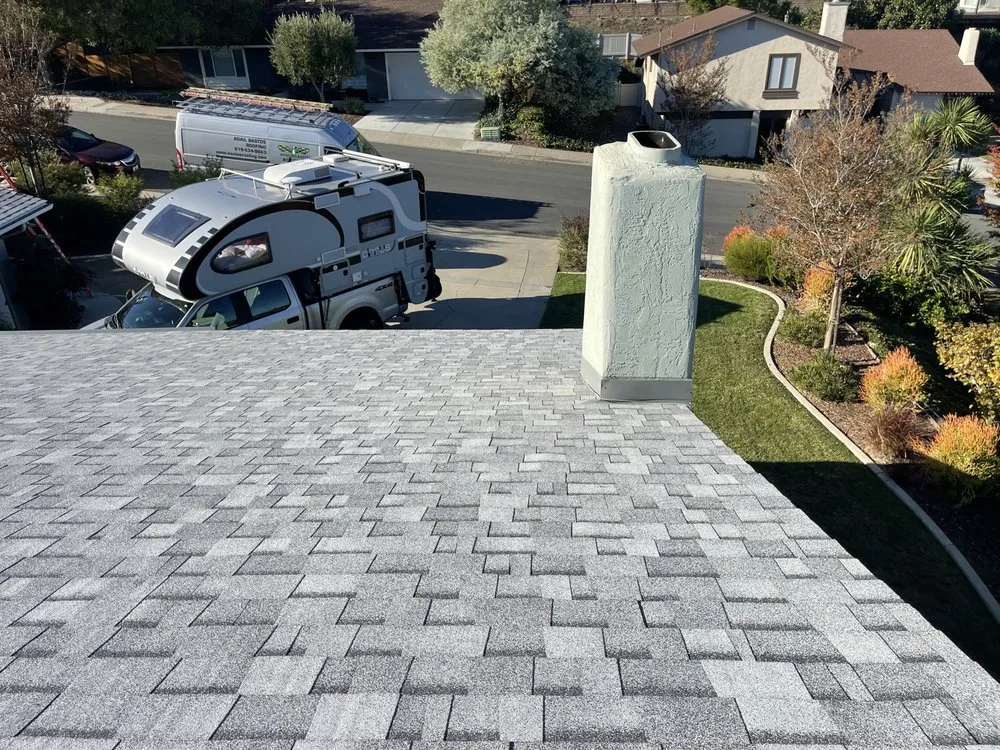 Slide of Adail Bastos Roofing