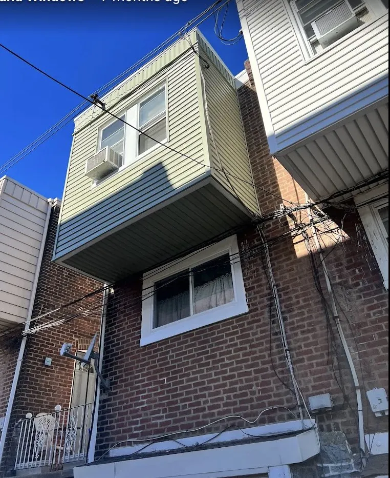 Slide of Adams Siding and Windows