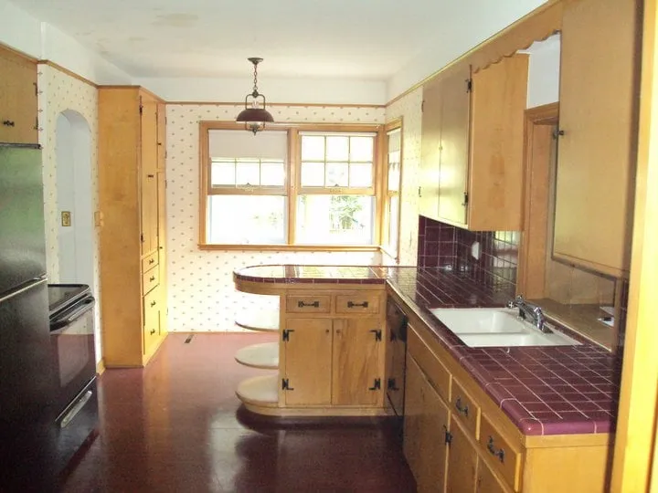 Slide of Adams Tree Roofing and Construction