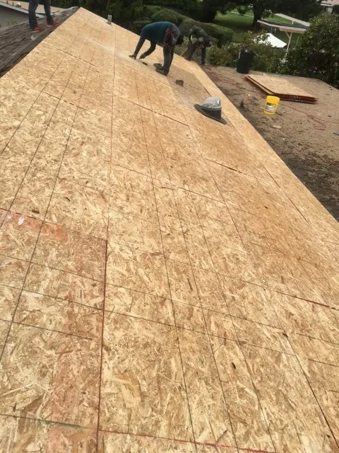 Slide of Adan Cruz Roofing Company