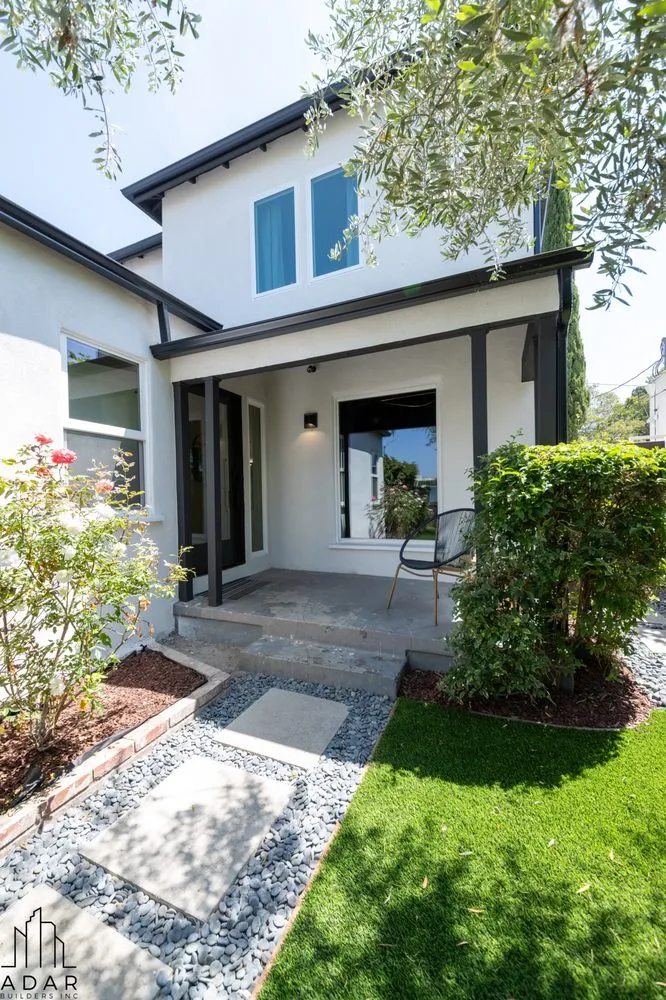 Reliable shingle roofing service experts serving Winnetka, CA - Adar Roofing & Construction
