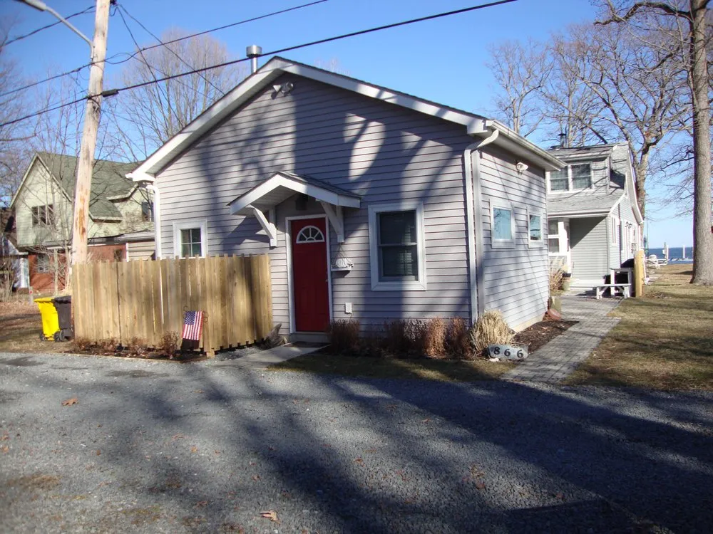 Top-rated roof leak repair in Sunderland, MD - Add It Home Improvement