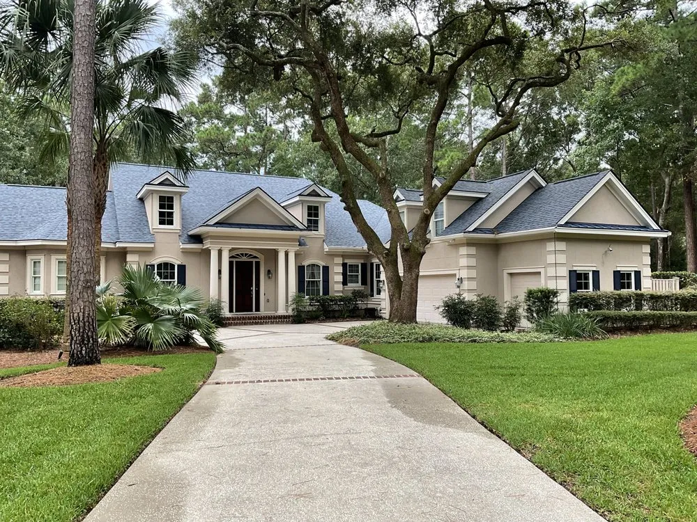 Slide of Adda Roofing