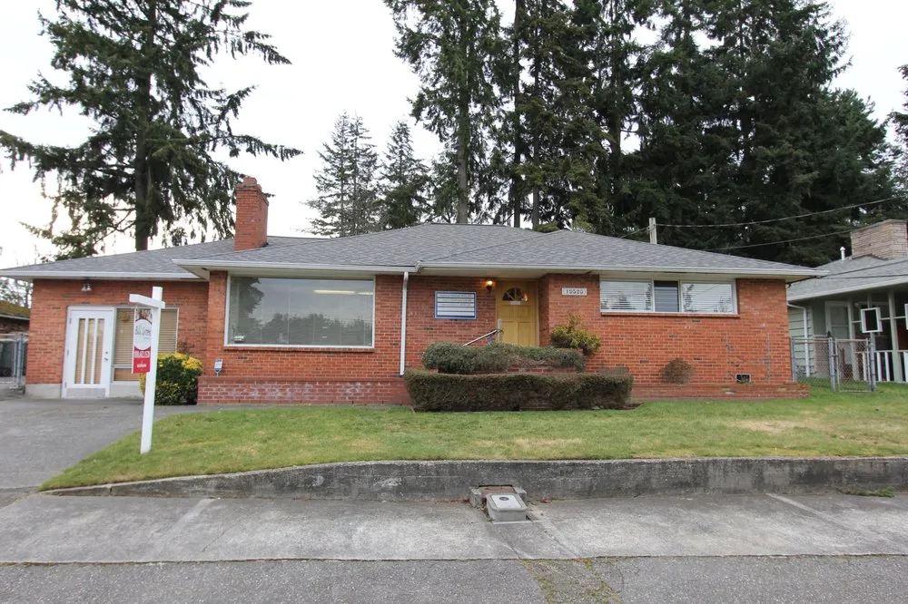 Slide of Addicott Roofing