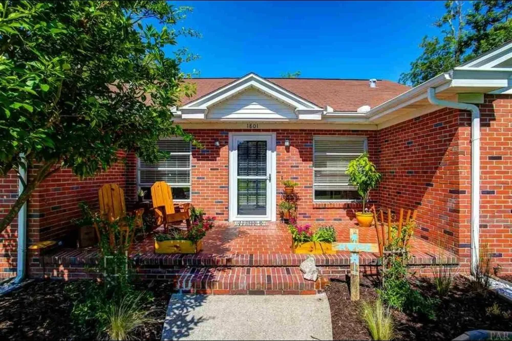 Slide of Addison Riley