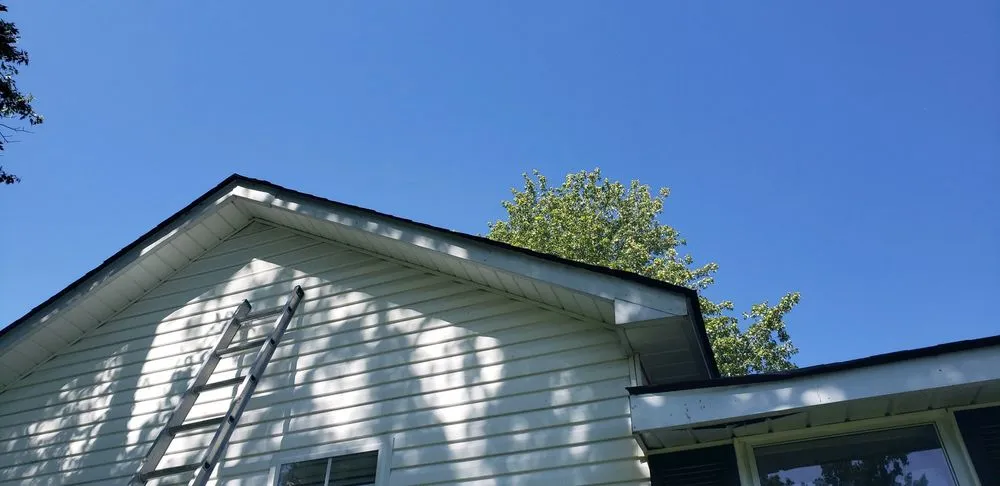 Slide of Admiral Custom Roofing