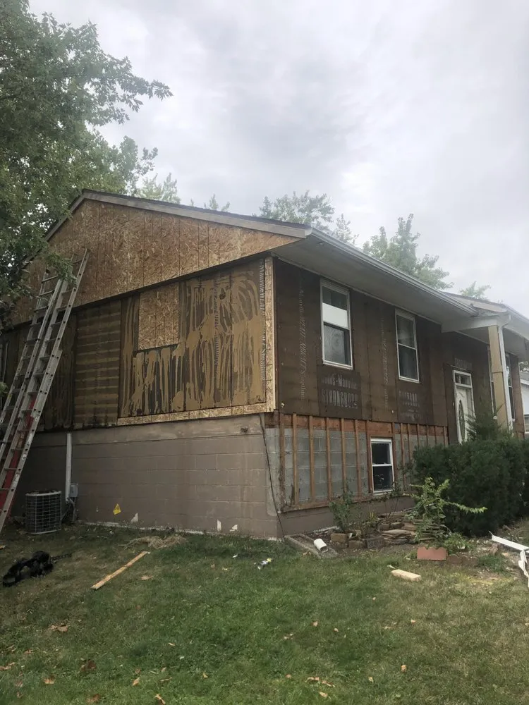 Slide of Adrian Macias Construction