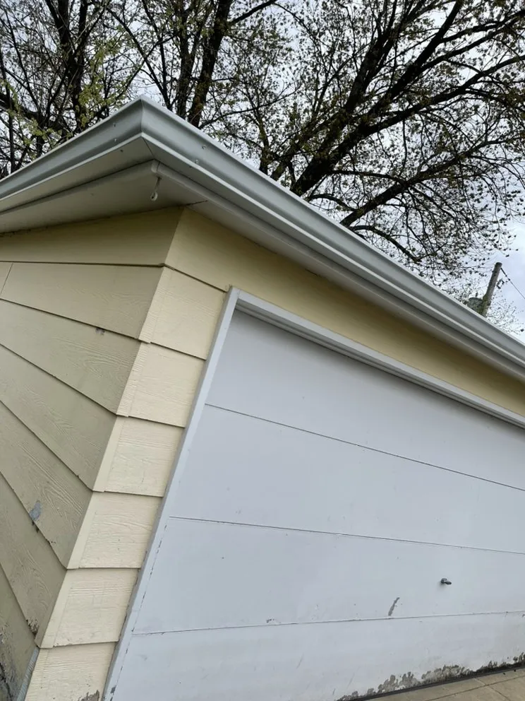 Slide of Ads Roofing