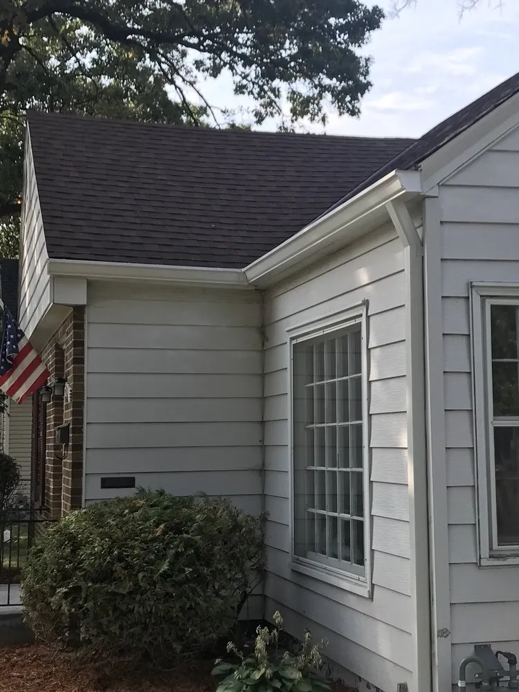 Slide of Advance Aluminum Supply Inc