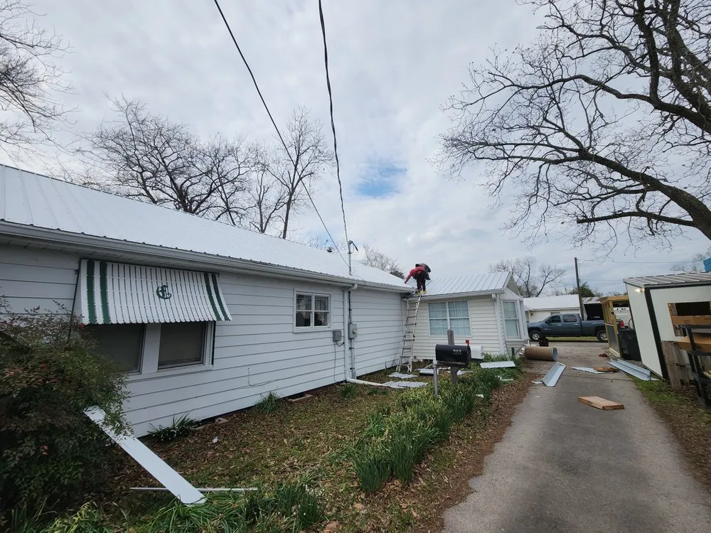 Slide of Advance Roofing