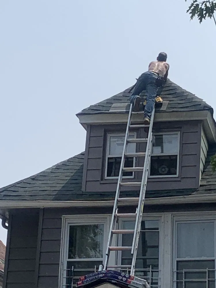 Slide of Advance Roofs