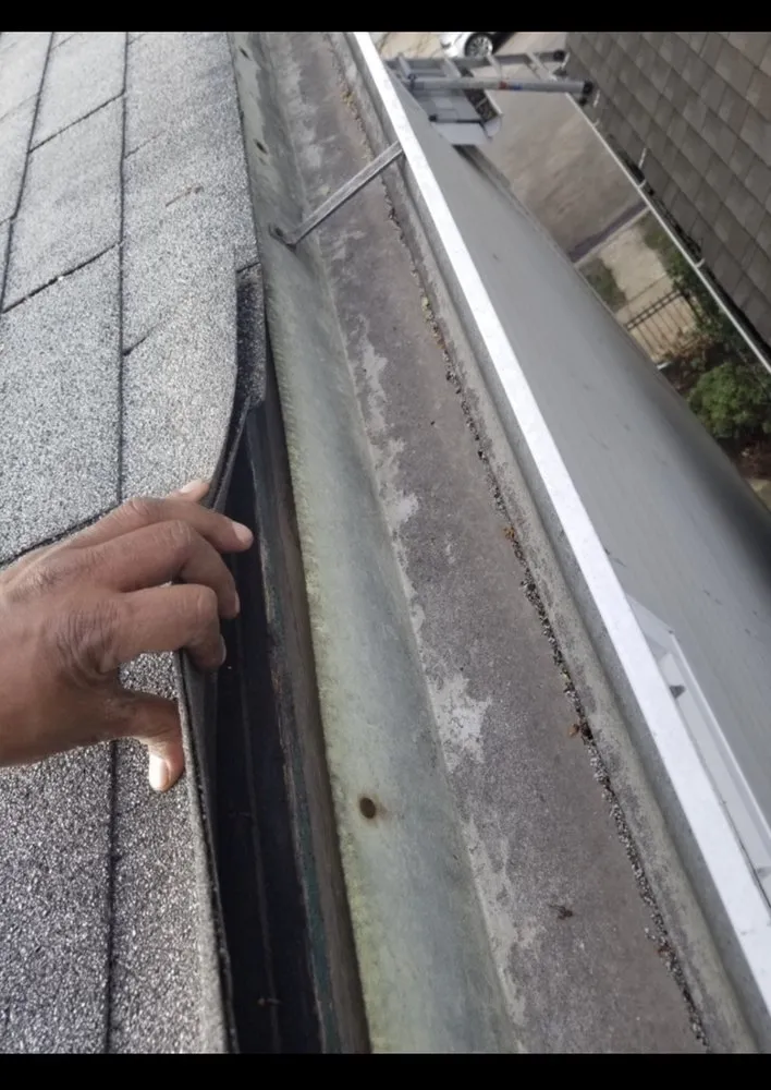 Slide of Advanced Chicago Roofing