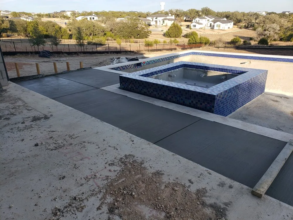 Slide of Advanced Construction and Remodeling