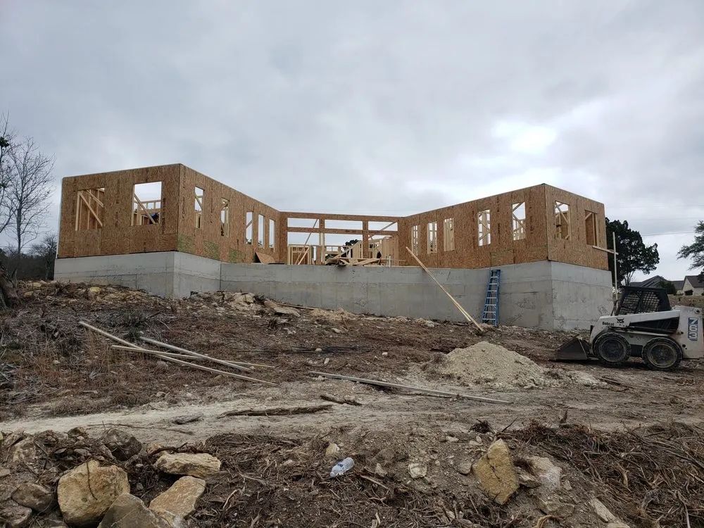 Slide of Advanced Construction and Remodeling