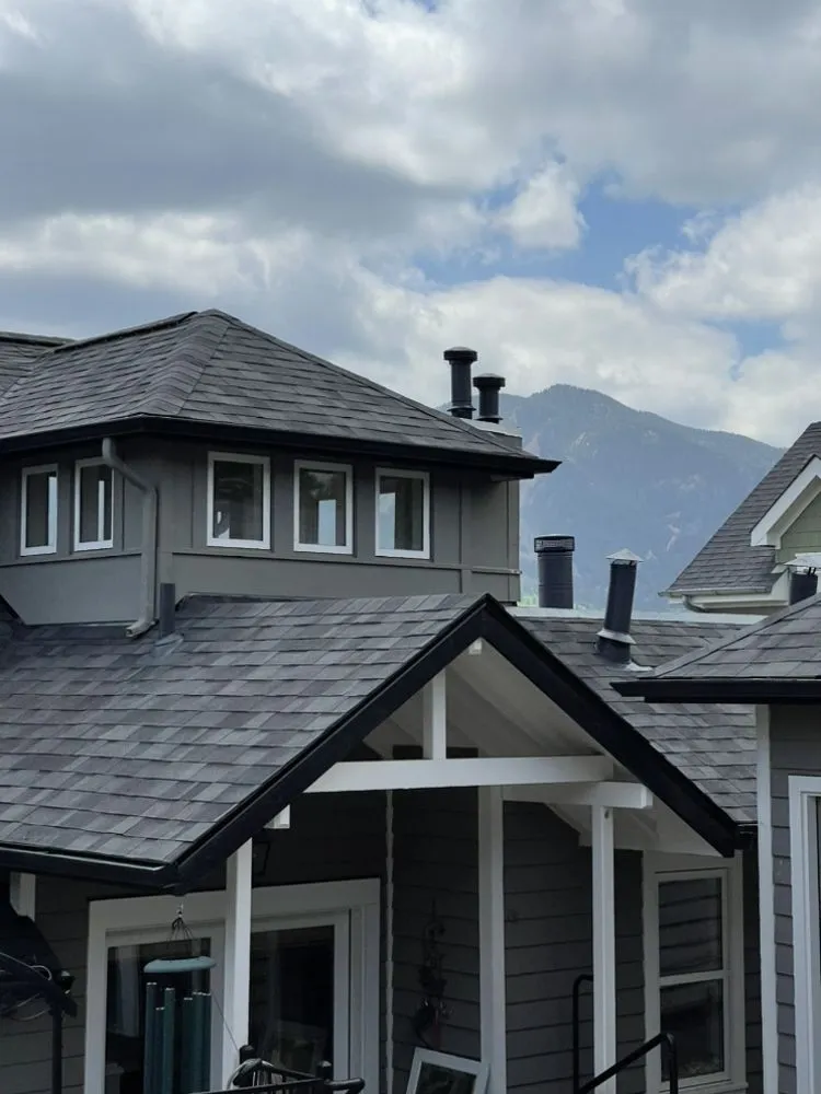 Slide of Advanced Construction Roofing