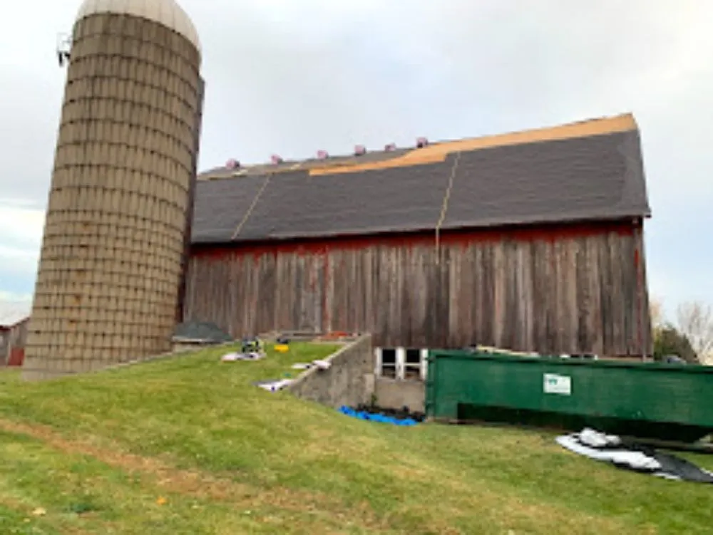 Reliable roof replacement for residential properties in Greenbay, WI by Advanced Contracting