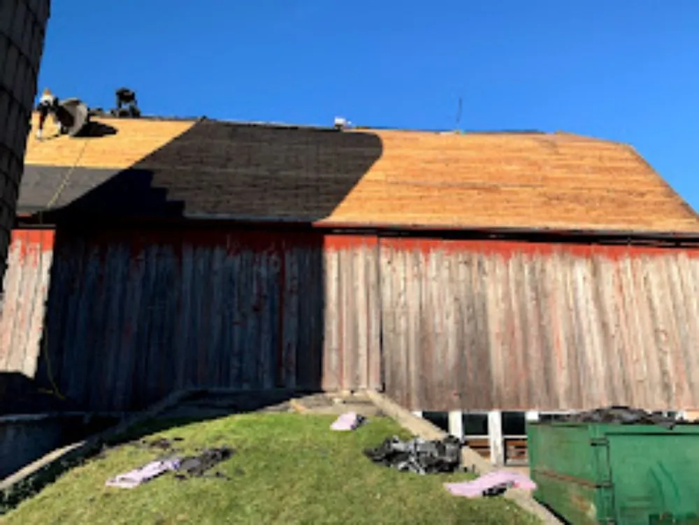 Licensed metal roofing installation for fast service across Greenbay, WI - Advanced Contracting