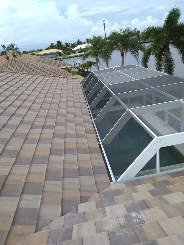 Slide of Advanced Roof Tech