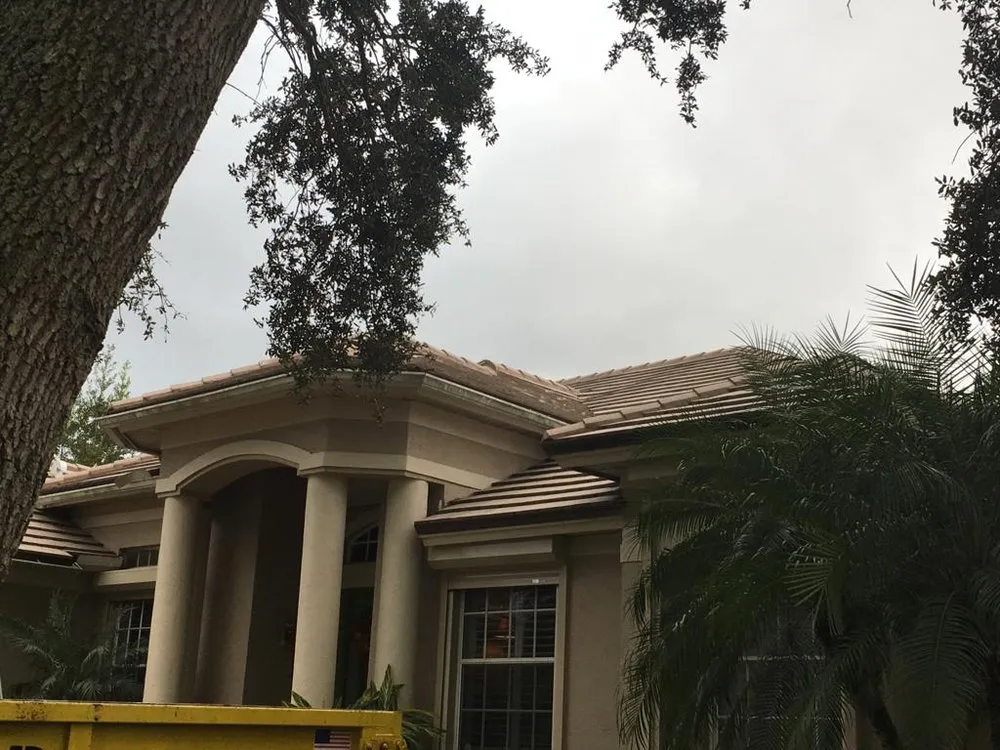 Slide of Advanced Roof Tech