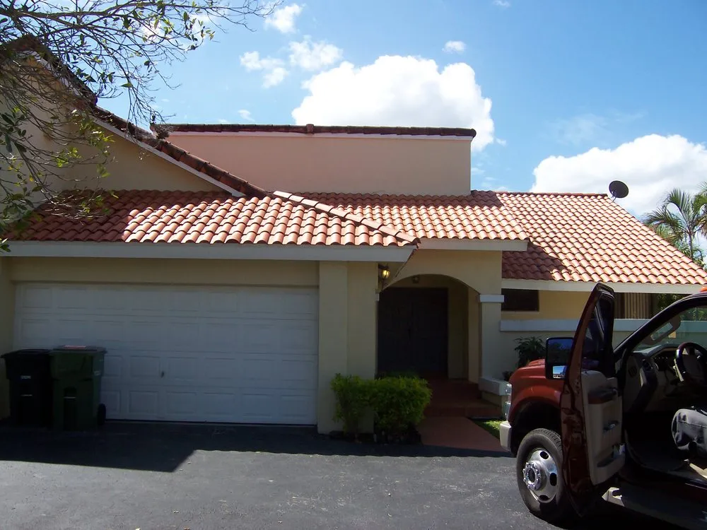 Slide of Advanced Roof Tech