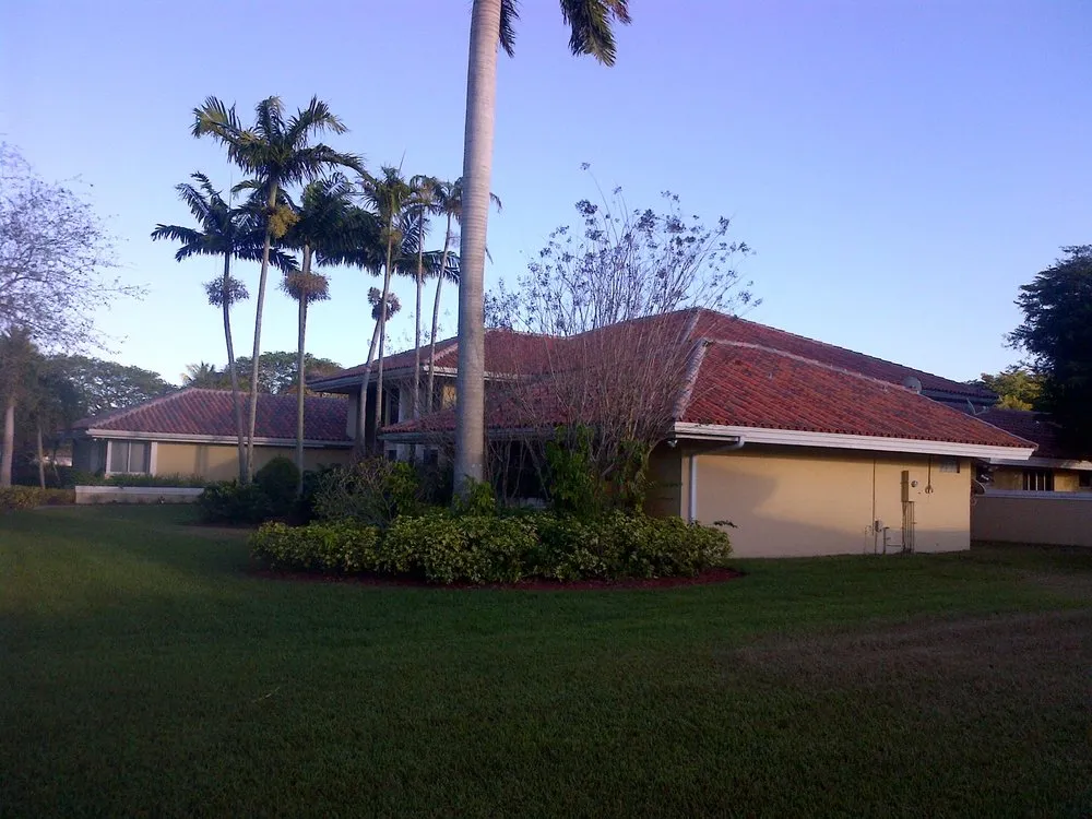 Slide of Advanced Roof Tech