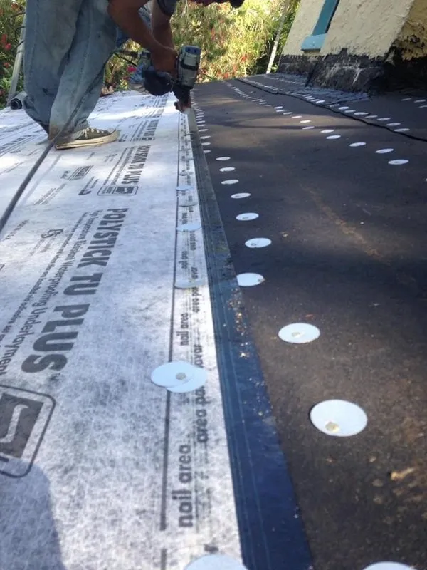 Slide of Advanced Roof Tech