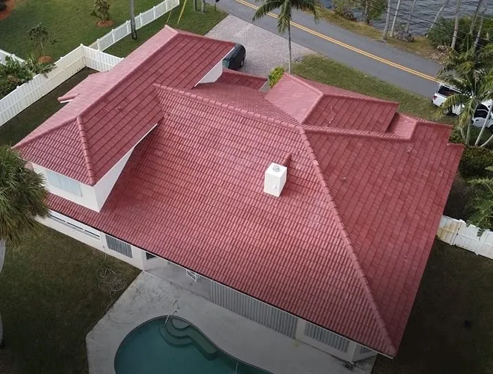 Slide of Advanced Roof Technology