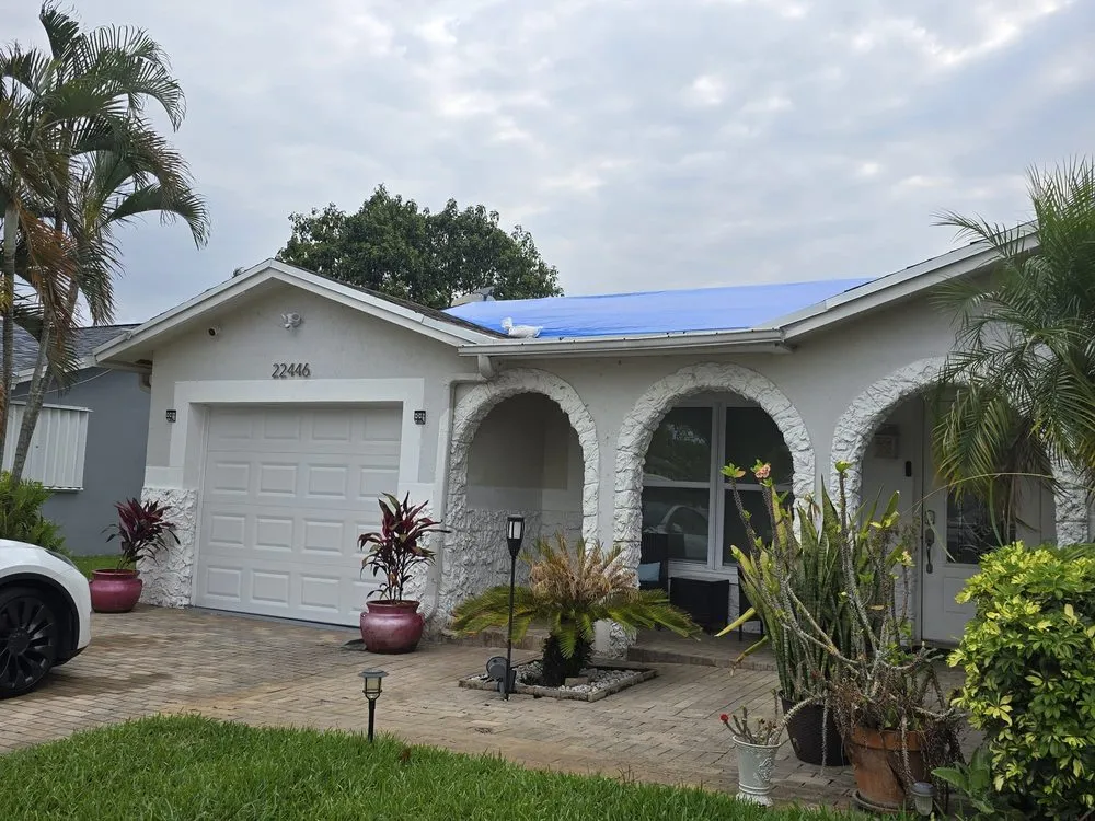 Slide of Advanced Roofing & Construction