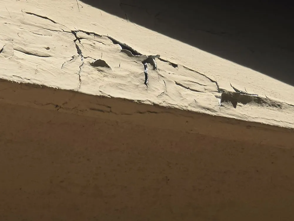 Slide of Advanced Roofing & Construction